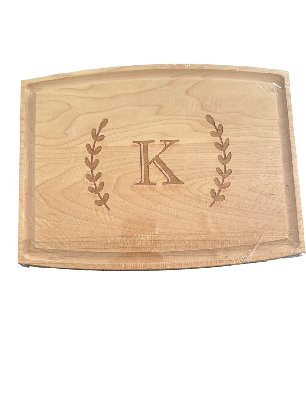 Personalized Wooden cutting board with K Monogram - Natural maple Wood